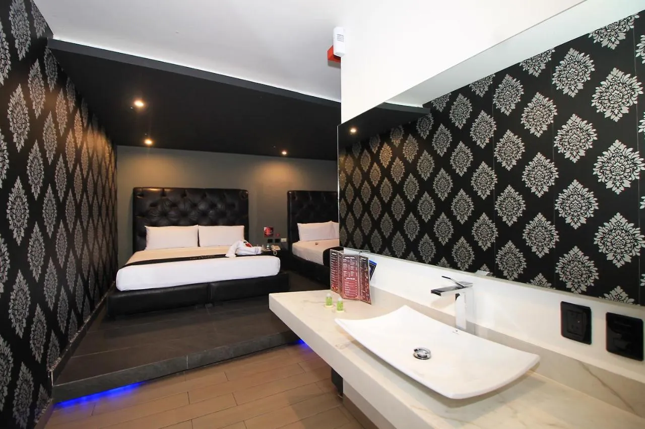 Intimisimo Constituyentes Hotel Playa del Carmen